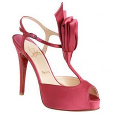 Christian Louboutin Ernesta à bride en T 100 mm Rose Occasion Spéciale Christian Louboutin Ernesta à bride en T 100 mm Rose Occasion Spéciale