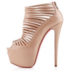 Bottines Christian Louboutin Zoulou 160 mm couleur chair Bottines Christian Louboutin Zoulou 160 mm couleur chair