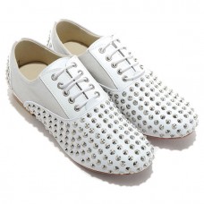 Mocassins blancs Christian Louboutin Fred Spikes