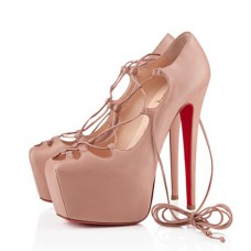 Escarpins Christian Louboutin Ghildarc 160 mm à plateforme couleur chair Escarpins Christian Louboutin Ghildarc 160 mm à plateforme couleur chair