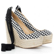 Escarpins compensés Christian Louboutin Formentera à carreaux vichy 140 mm, noir et blanc Escarpins compensés Christian Louboutin Formentera à carreaux vichy 140 mm, noir et blanc